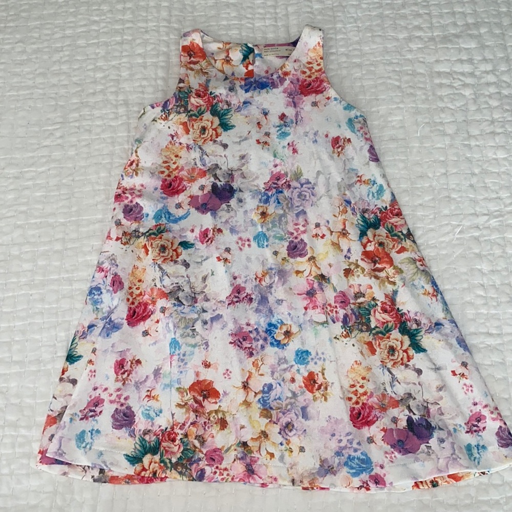 Girls Zara dress